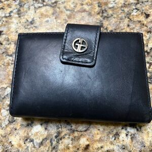 Gianni Bini black wallet